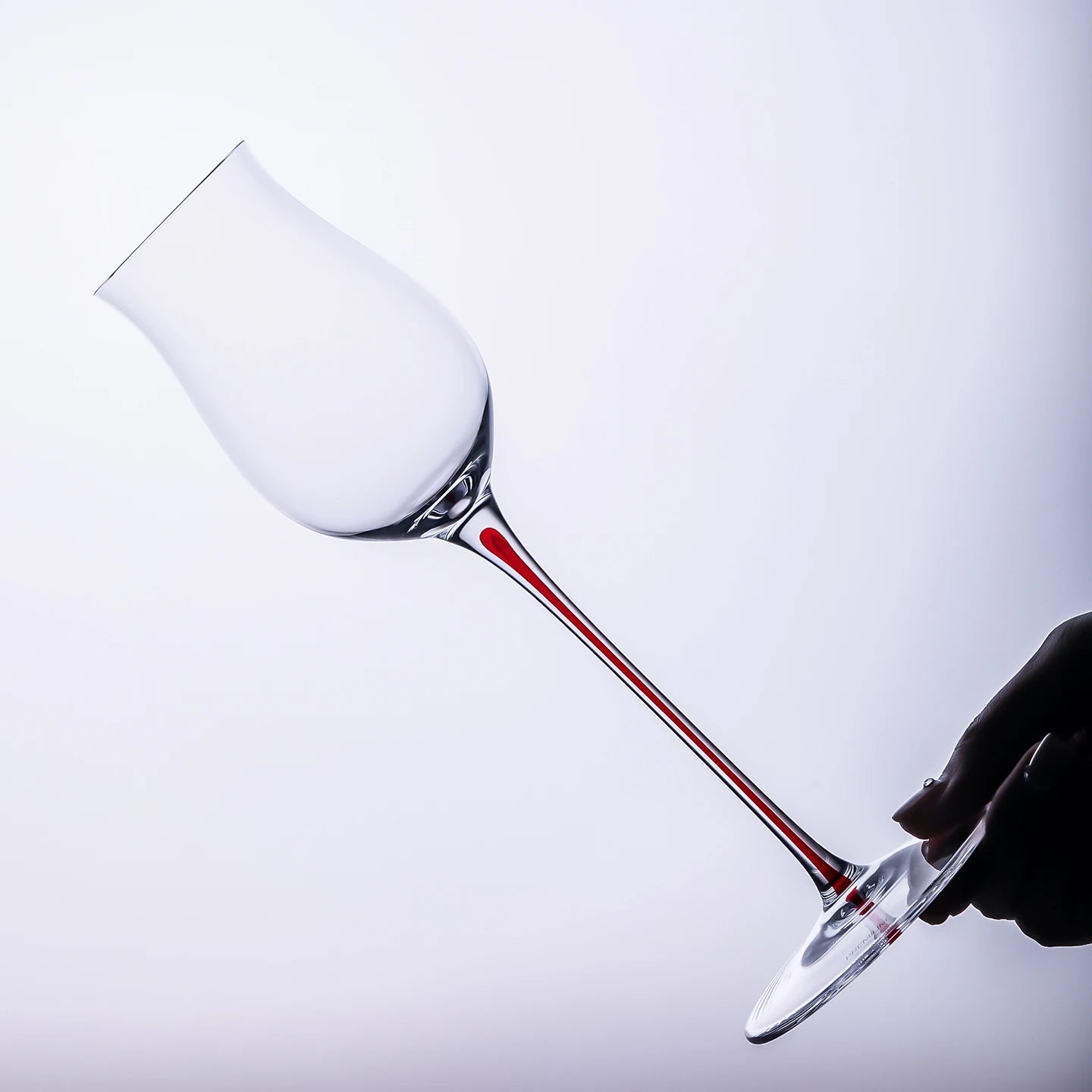 Verre whisky cristal soufflé design évasé dégustation élégant