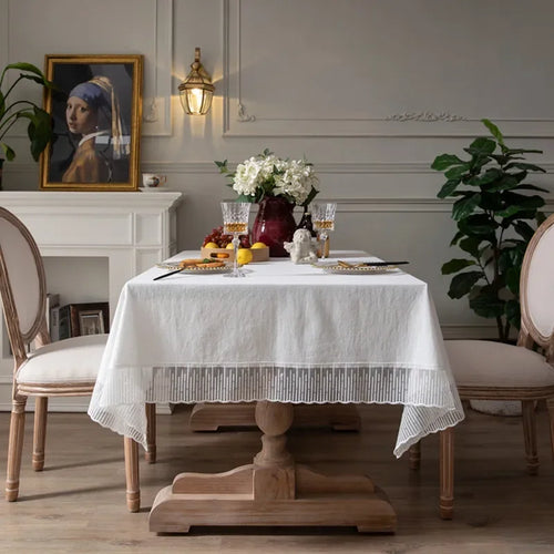 Nappe dentelle style français motif étoiles filantes table