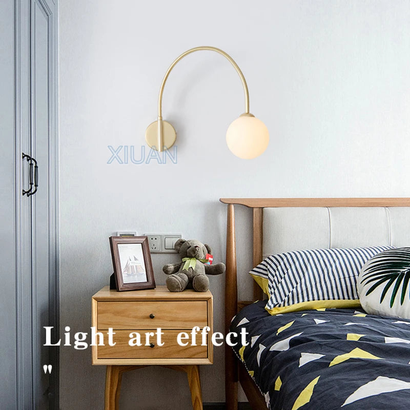 applique murale à bras pivotant en verre décoratif pour intérieur élégant - vue 5 sur 8