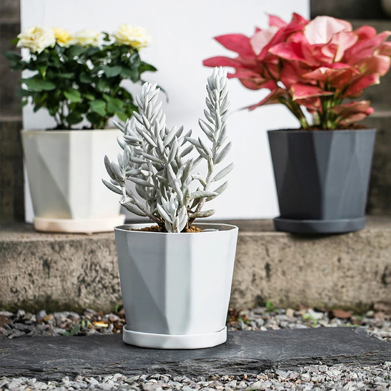 pot de fleurs en plastique style nordique tendance et simple - vue 3 sur 9