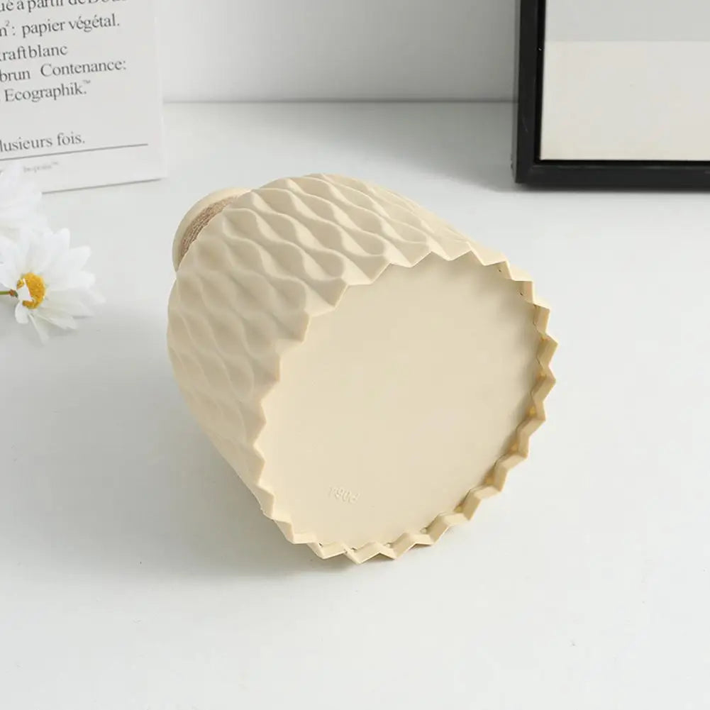 vase en plastique avec corde pour décoration florale à faire soi-même - vue 4 sur 10