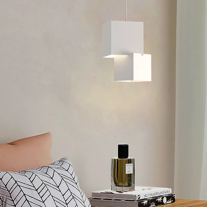 suspension moderne simple avec éclairage créatif led