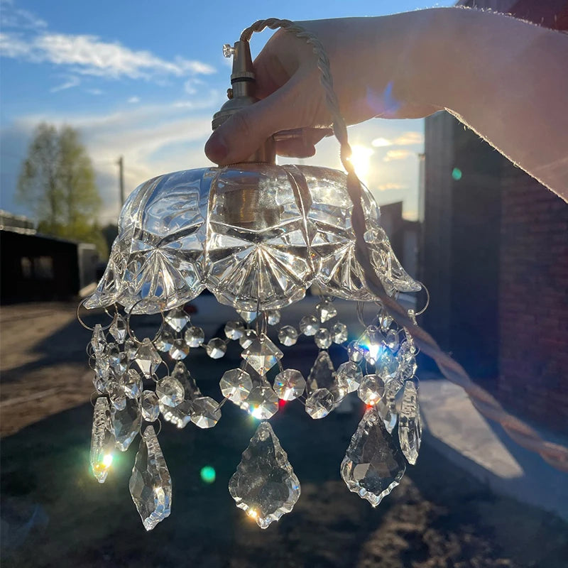 Suspension en cristal au design moderne - vue 8 sur 7