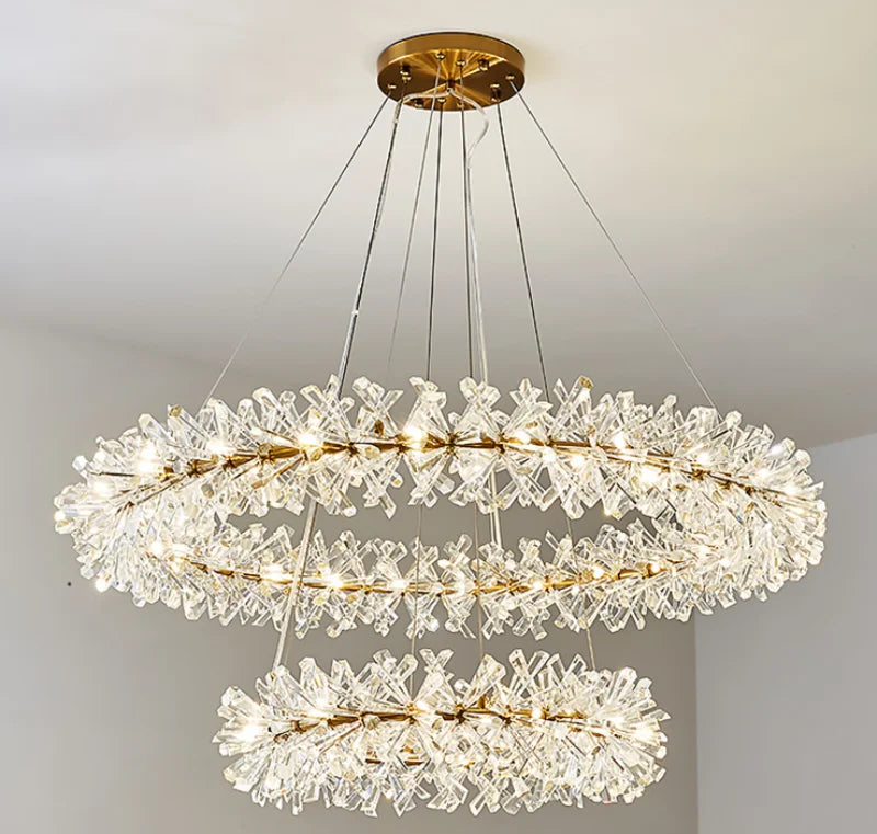 lustre en cristal moderne pour un éclairage intérieur élégant