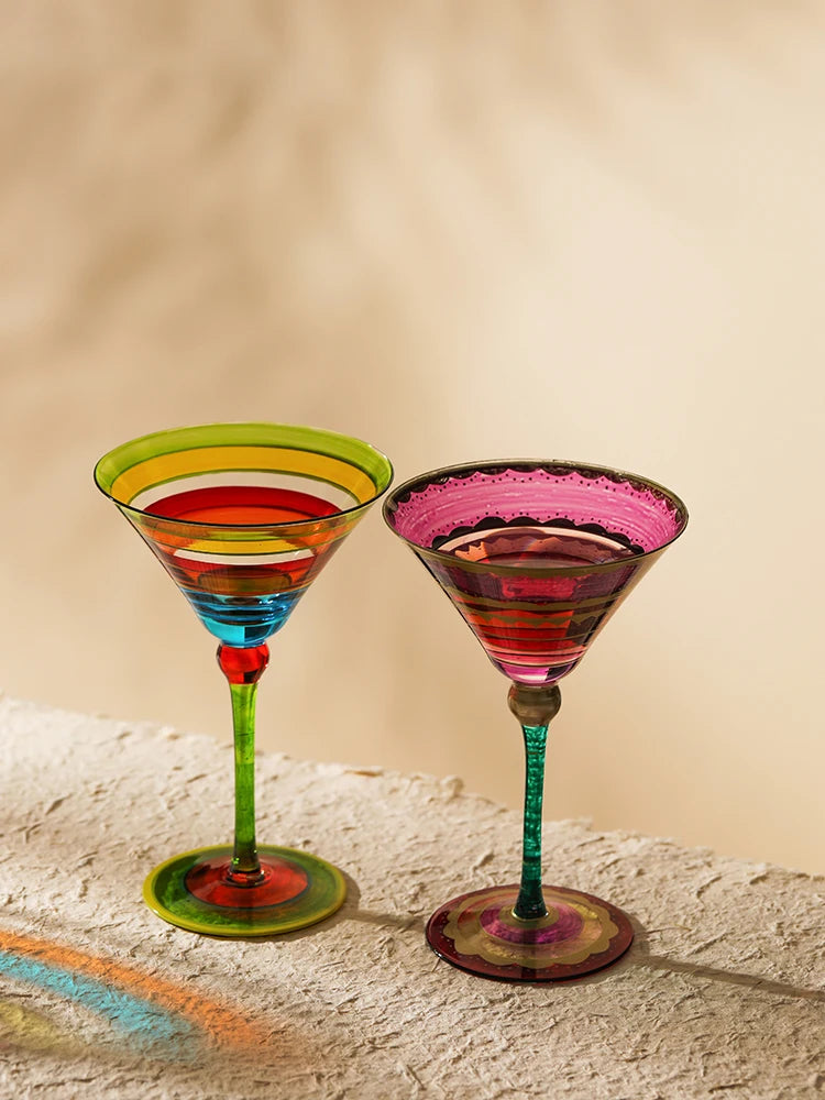 Verres à vin design nordique à pied cocktail - vue 2 sur 7