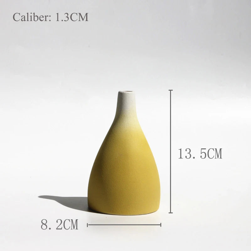vase moderne en céramique pour décoration originale de votre intérieur - vue 10 sur 17