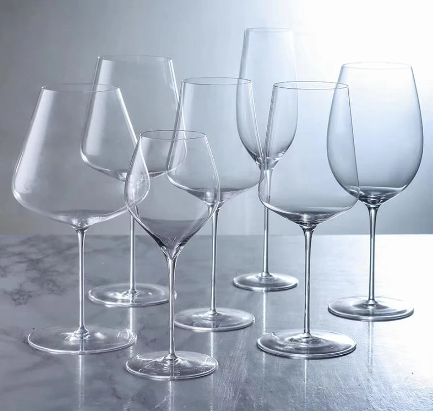 Verre à vin bourgogne cristal fin facetté élégant - vue 2 sur 7