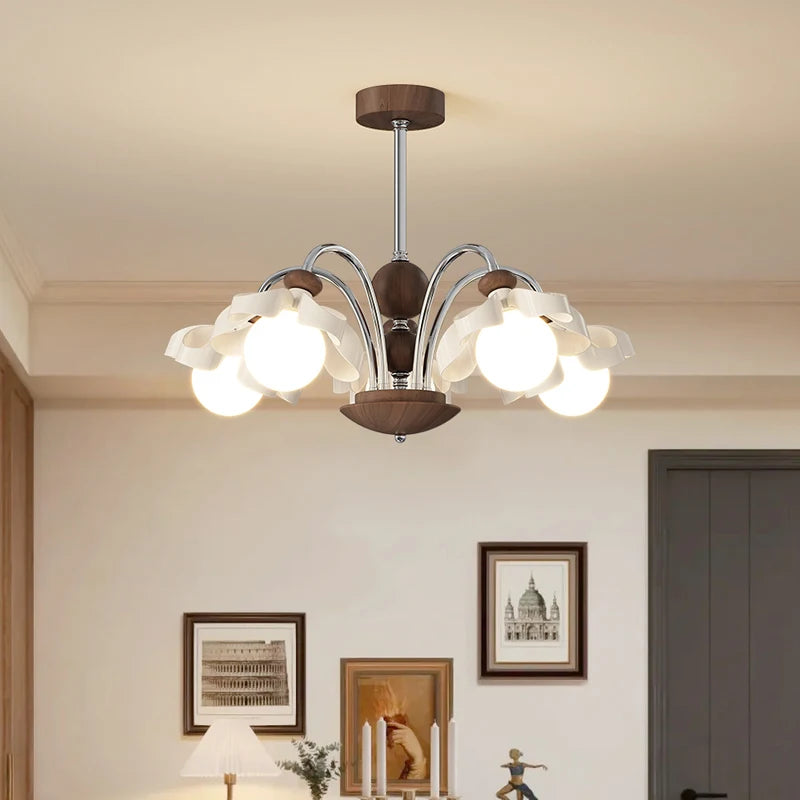 lustre médiéval à fleurs style rétro pour ambiance agréable - vue 7 sur 9