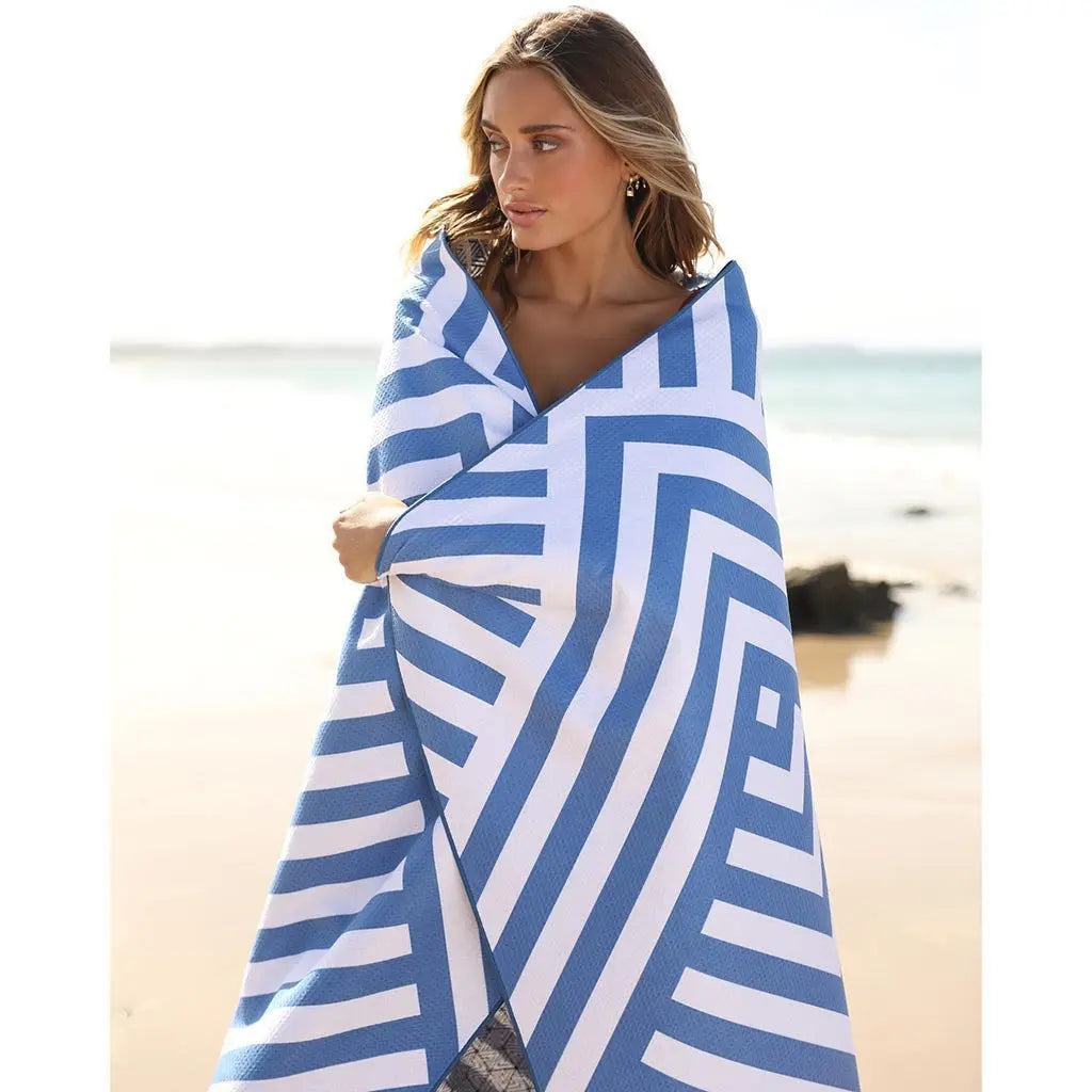 serviette de plage séchage rapide compacte jacquard rayé - vue 4 sur 7