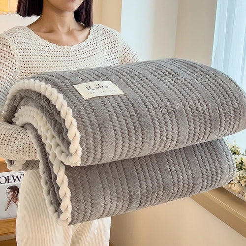 Plaid polaire douceur pour canapé chambre et voyage