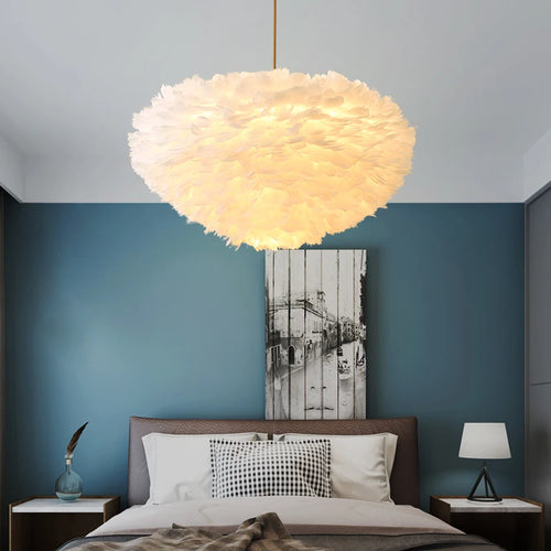 Suspension LED en forme de plumes