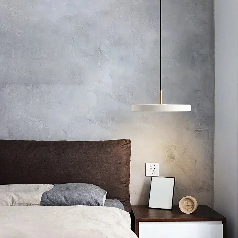 Suspension LED nordique multicolore en forme de disque