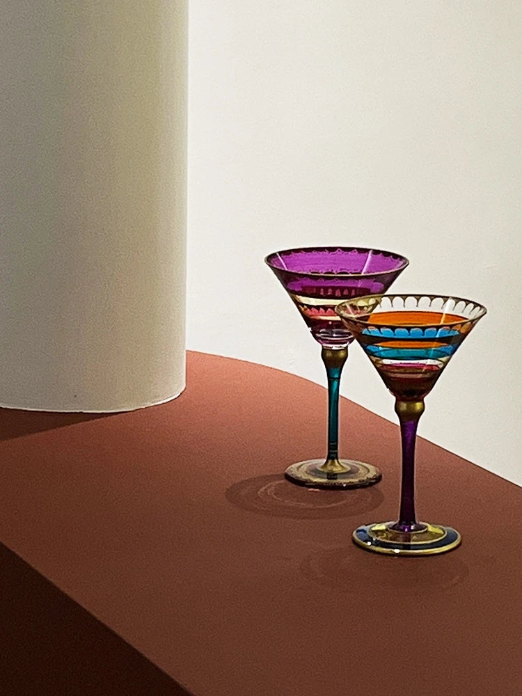 Verres à vin design nordique à pied cocktail - vue 5 sur 7
