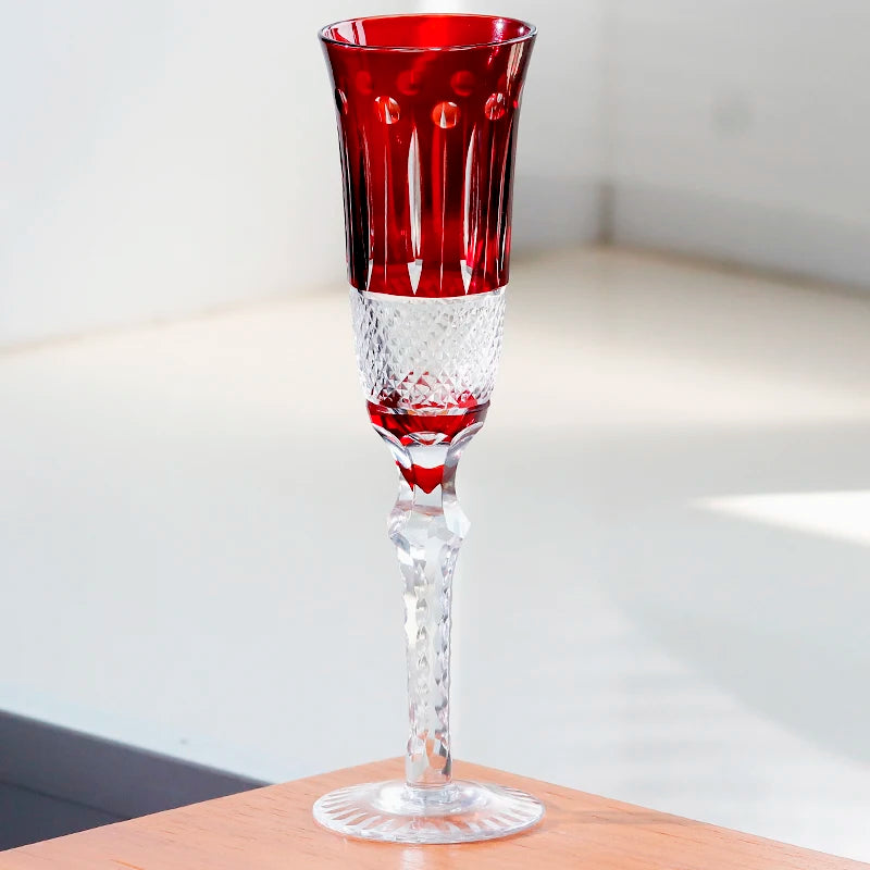 Verres à vin antique gravés main pied taillé