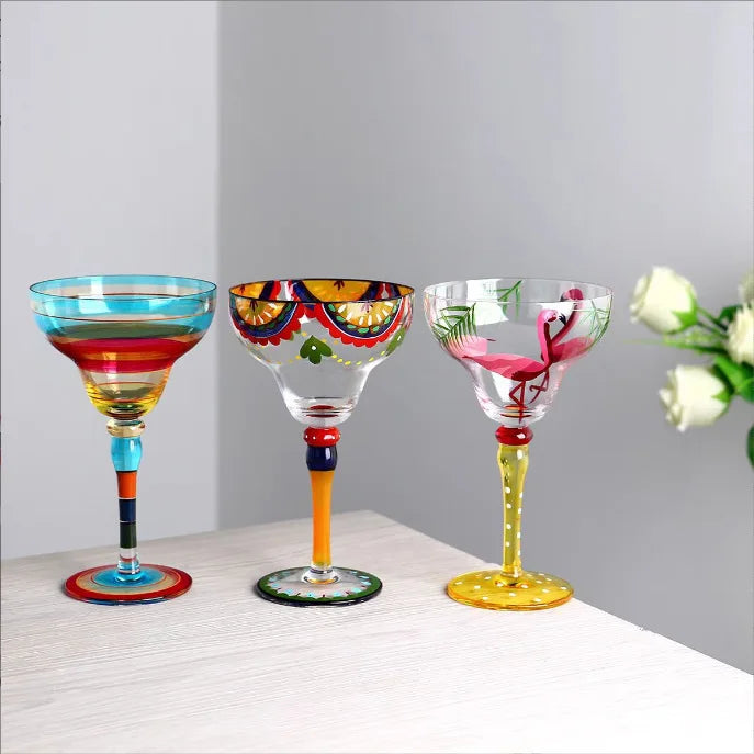 Verre cocktail margarita peint flamingo style créatif rayures