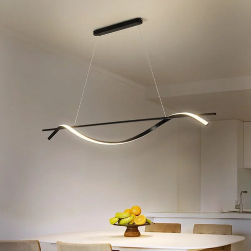 plafonnier led suspendu au design moderne idéal pour hôtel