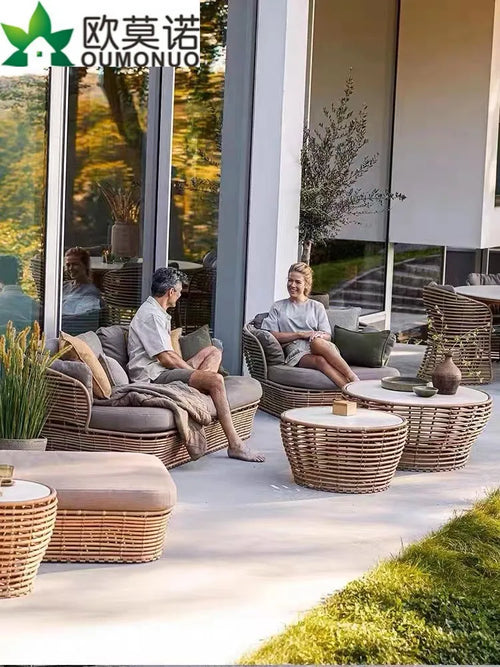 canapé extérieur en teck avec table basse et lit