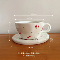 Service tasse cafe ceramique motif cerises avec soucoupe