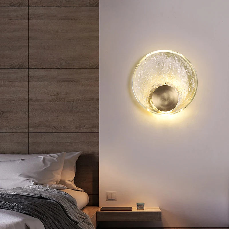 Lampe de chevet en verre et cuivre - vue 5 sur 8