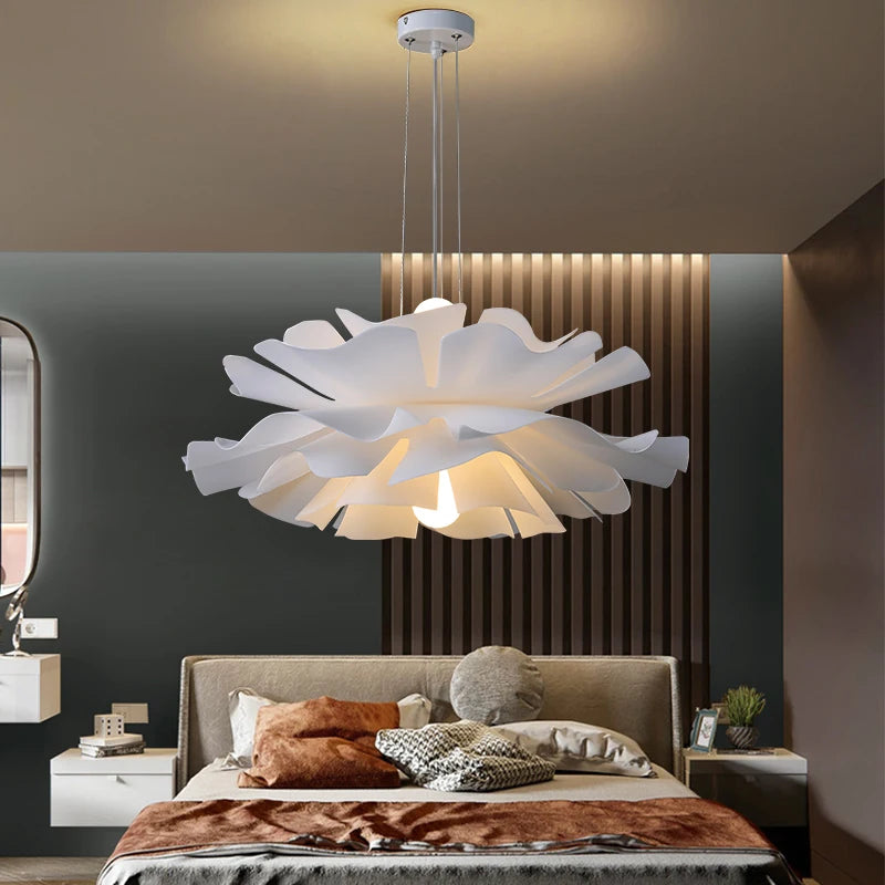 Suspension design LED simple et moderne - vue 4 sur 9
