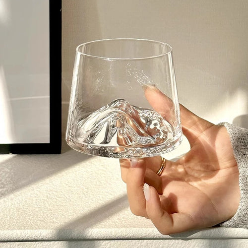 Verre transparent style montagne pour cafe the jus