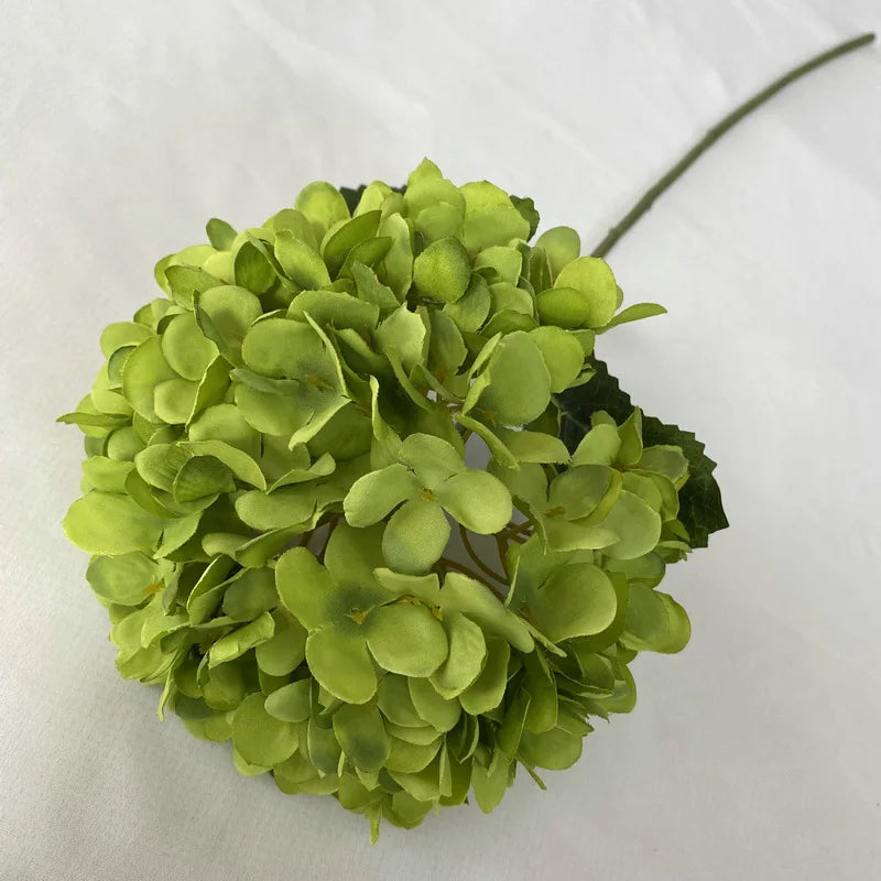 bouquet d'hortensias artificiels en soie pour décoration d'événements - vue 10 sur 19