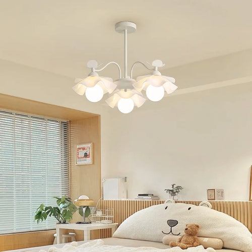 Lustre à fleurs nordique pour chambre d'enfant