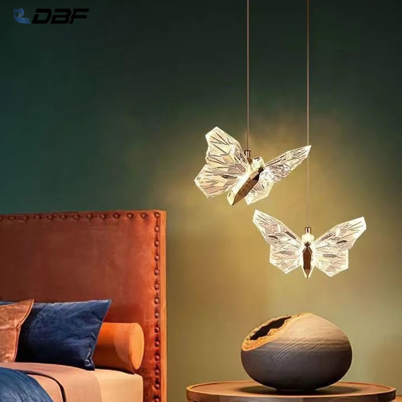 lustre papillon en cristal pour décoration d'intérieur élégante - vue 4 sur 10