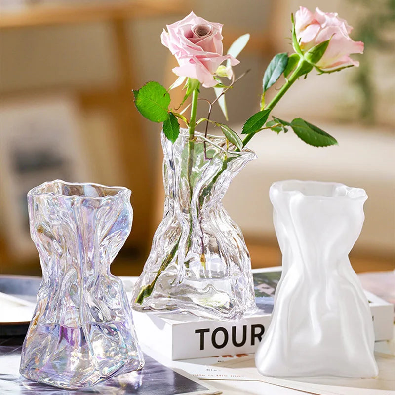 vase en verre transparent irrégulier pour décoration de table - vue 4 sur 5