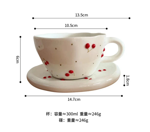 Service tasse cafe ceramique motif cerises avec soucoupe