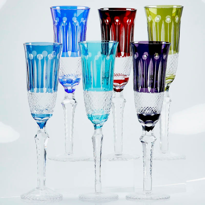 Verres à vin antique gravés main pied taillé - vue 4 sur 7