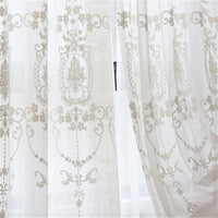 Voilage en tulle brodé motifs géométriques pour salon