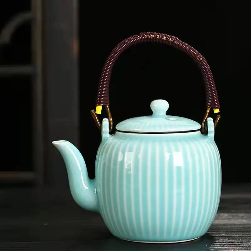 Théière chinoise en porcelaine avec filtre 800 ml
