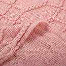 plaid tricot léger à carreaux avec pompons décoratif
