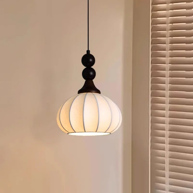 lustre en soie avec abat-jour en tissu lumineux - vue 6 sur 9