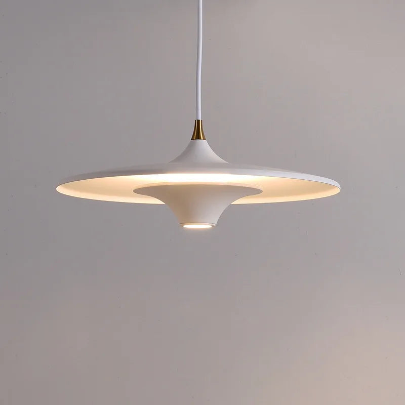 suspension design simple soucoupe volante led intérieur