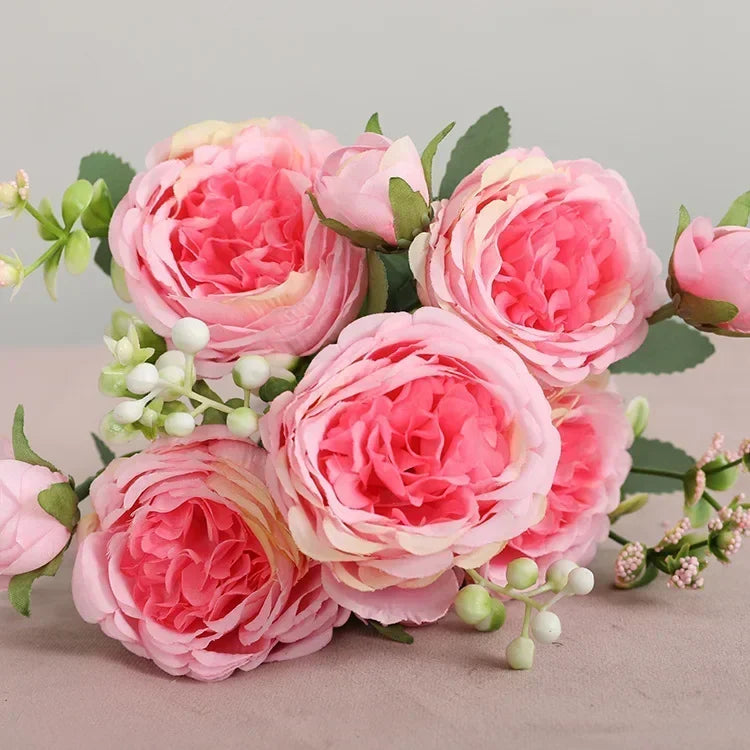 petit bouquet de fleurs artificielles pour décorations printanières et festives