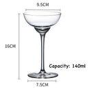Verre à cocktail design élégant type margarita champagne