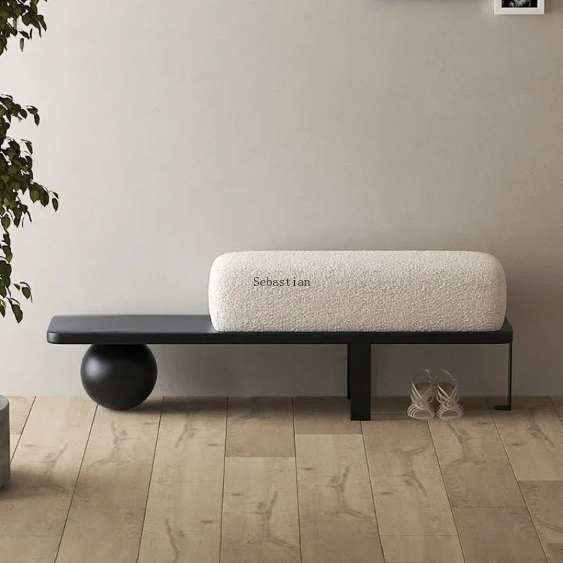 tabouret créatif pour changer de chaussures à la maison - vue 5 sur 11