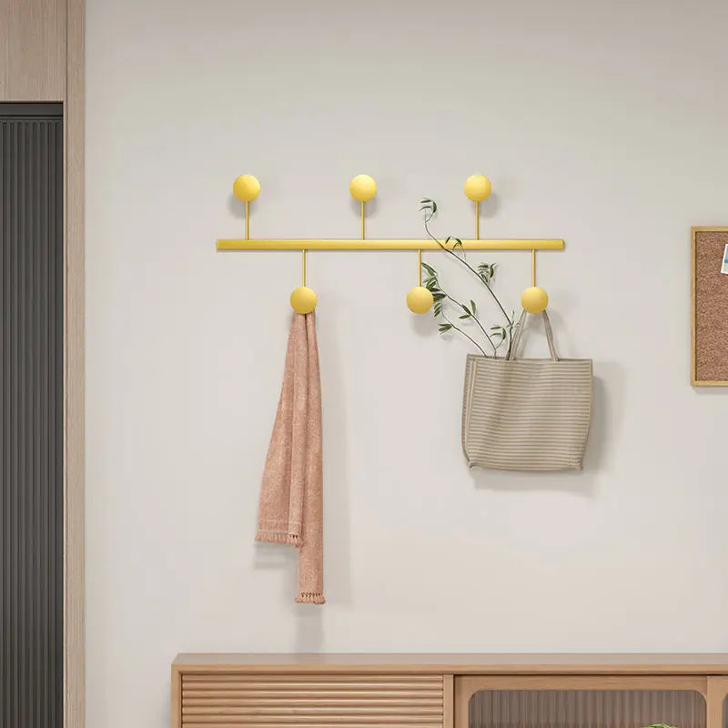 porte-vêtements nordique léger pour organisation et décoration intérieure