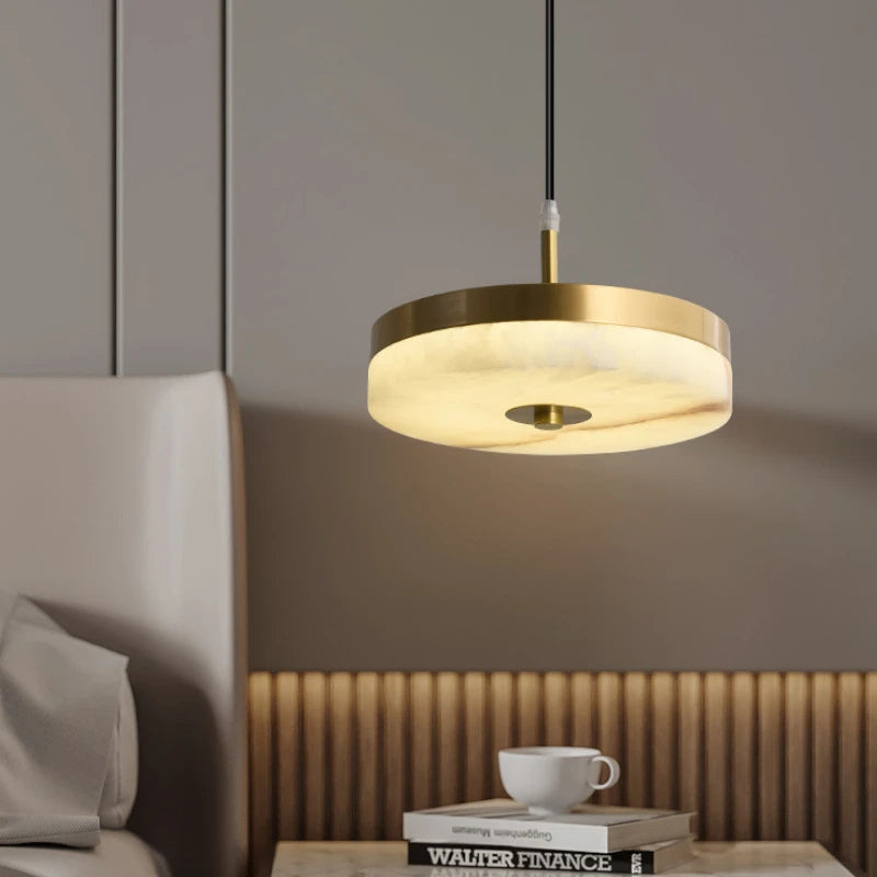 suspension en marbre blanc et cuivre design élégant pour intérieur moderne - vue 3 sur 7
