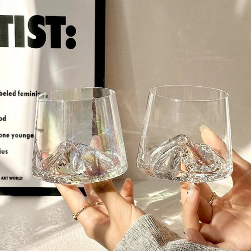 Verre transparent style montagne pour cafe the jus