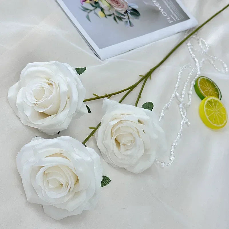 branches de roses artificielles en soie pour décoration élégante - vue 21 sur 40