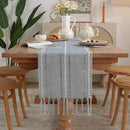 Chemin de table bohème brodé pompons tissés main