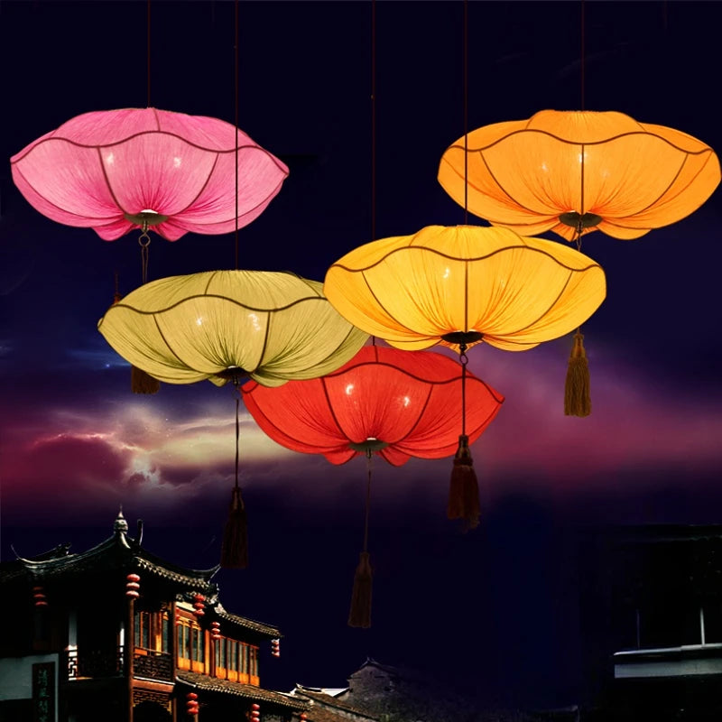 Suspension Lanterne chinoise suspendue en tissu fait à la main