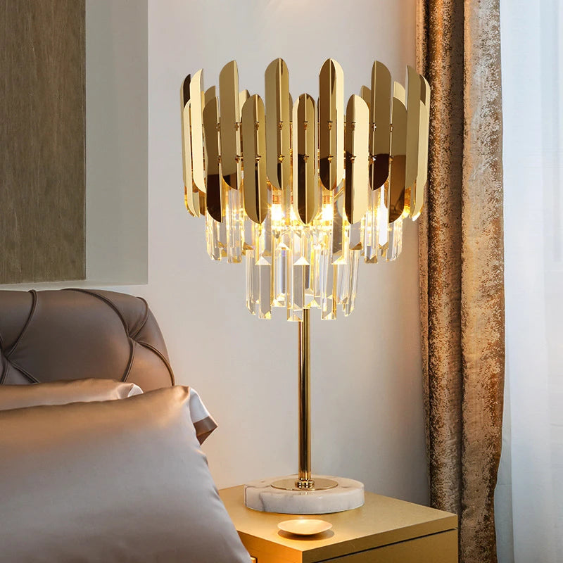 lampadaire post-moderne nordique en cristal doré led luxe - vue 4 sur 17