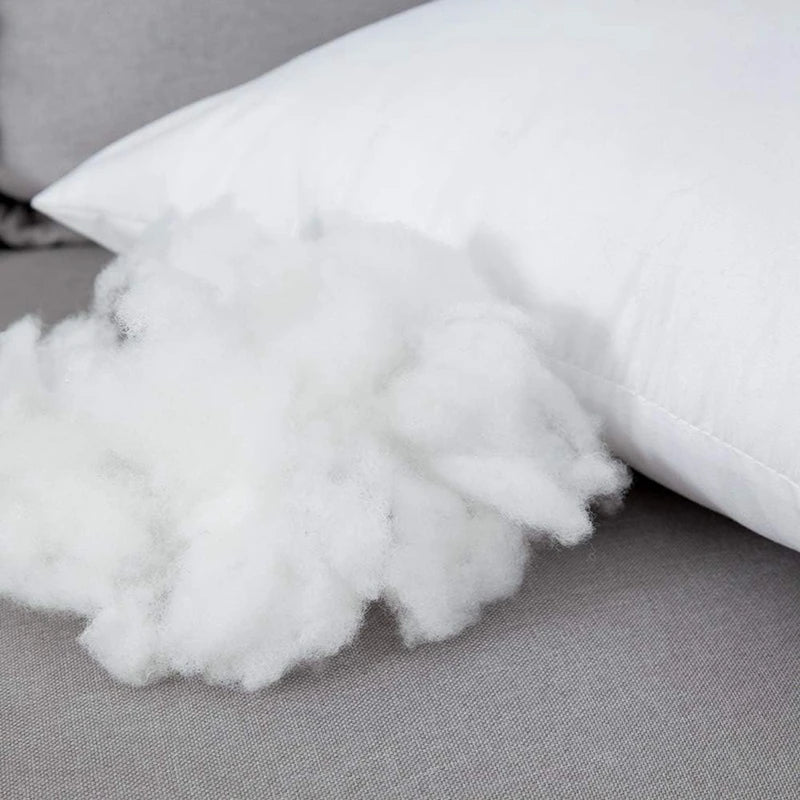 coussins décoratifs doux et moelleux pour intérieur