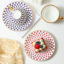 Tasse café porcelaine style nordique anse dorée