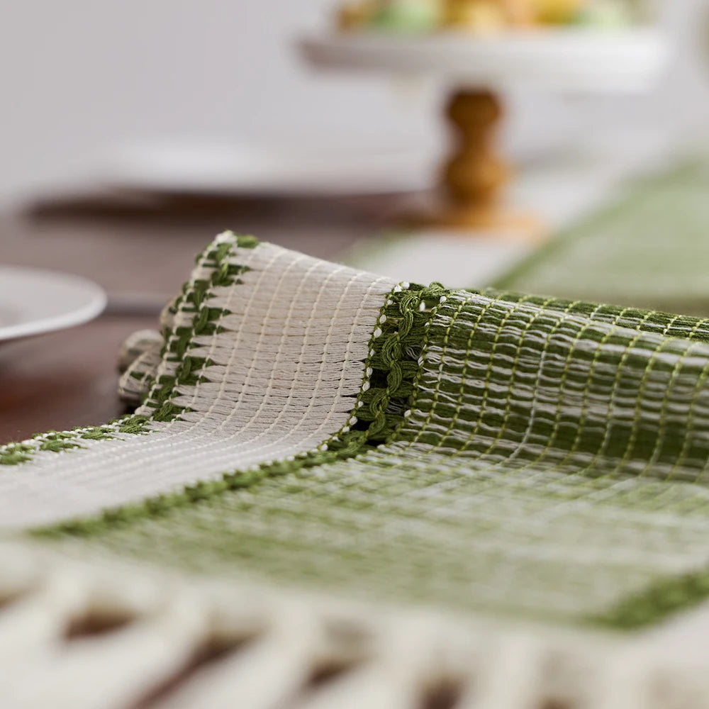 Chemin de table rayé bohème beige pompons tissés - vue 6 sur 6