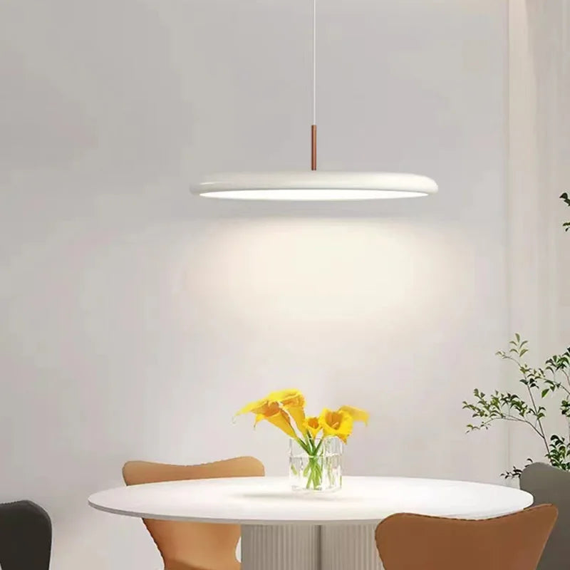 Suspension moderne en métal modifiable pour bar et restaurant